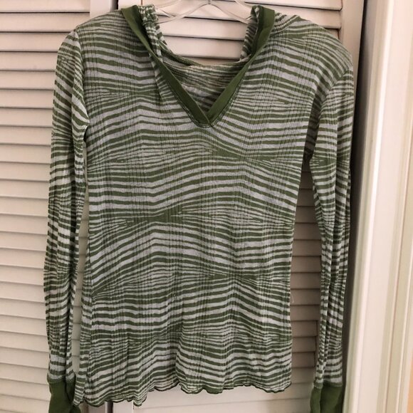 Hoodie - Picture 2 of 3